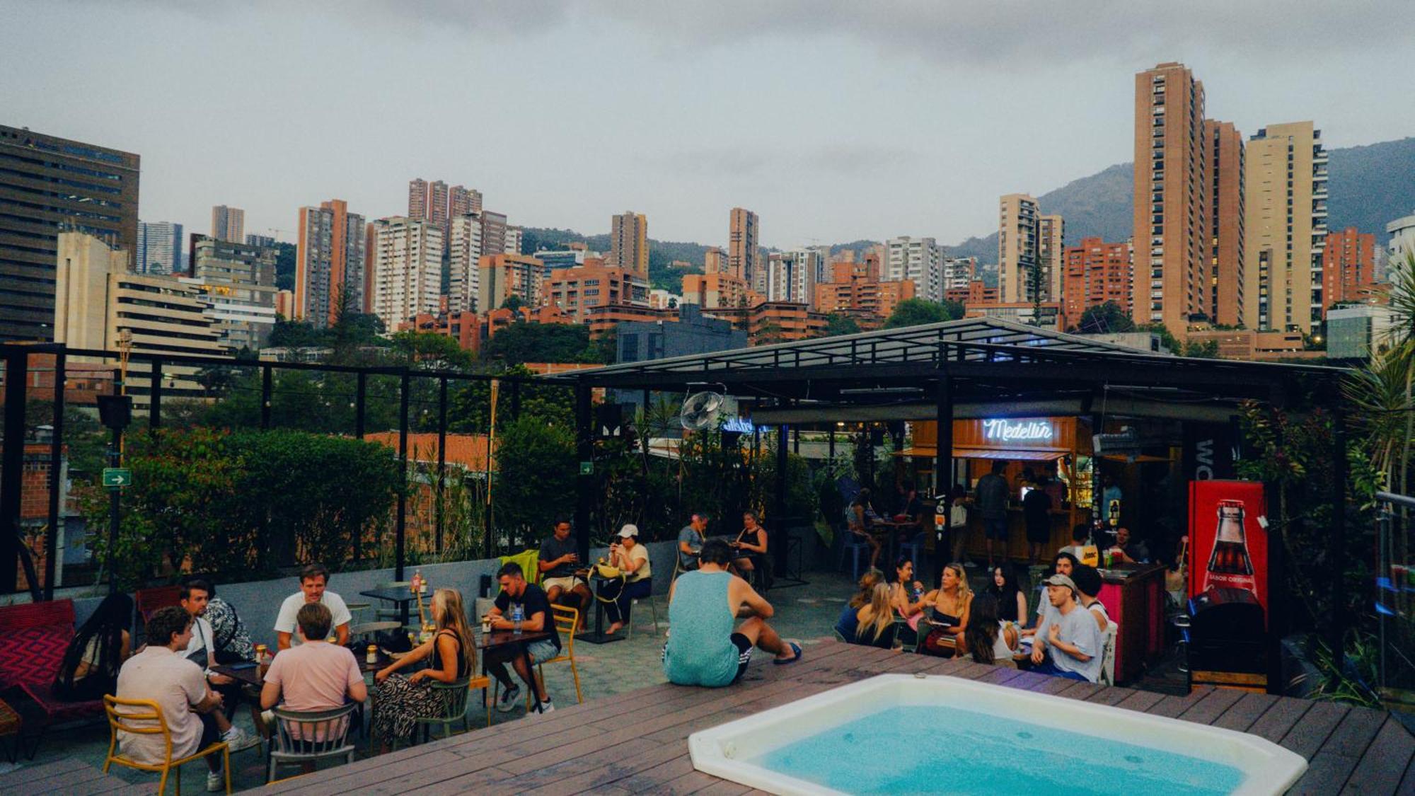 Viajero Medellin Hostel מראה חיצוני תמונה